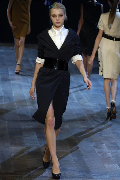 Look 22
